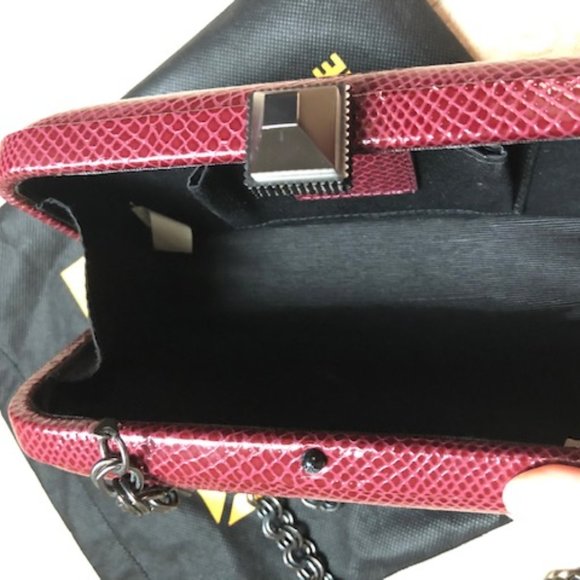 POUR LA VICTOIRE LEATHER EMBOSSED CLUTCH - Picture 4 of 7